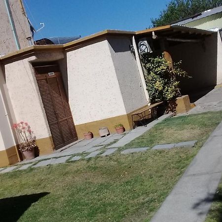 Eugenio Bustos Pasos Andinos B&B מראה חיצוני תמונה