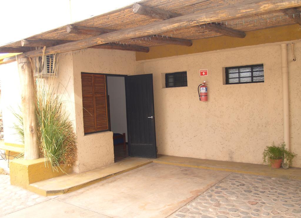 Eugenio Bustos Pasos Andinos B&B מראה חיצוני תמונה